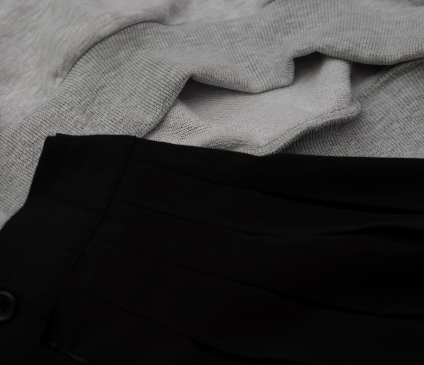 Vienetta Lounge College Skirt Set